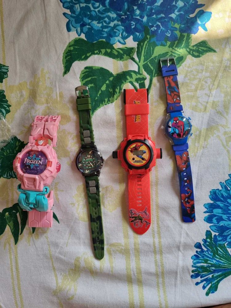 Combo-4 WatchesIncludes Projector Watch