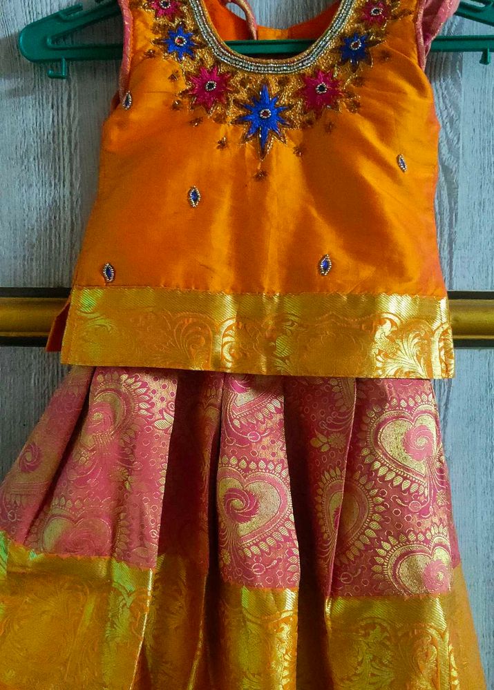 Kids Pattu Langa