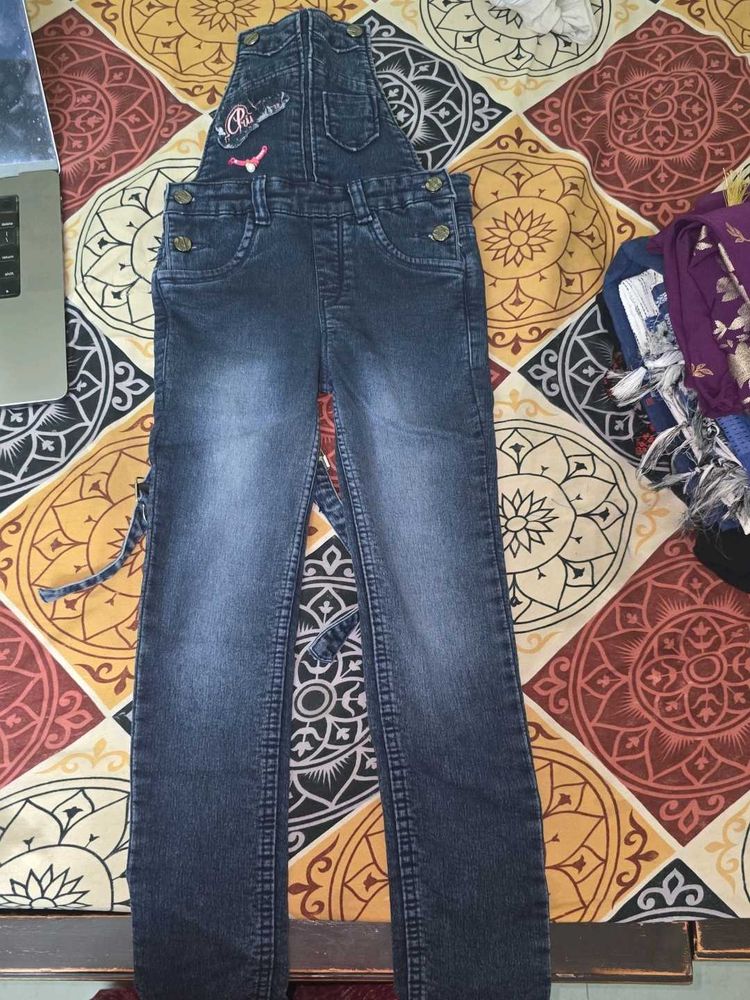 Girl&#39;s Denim Overalls