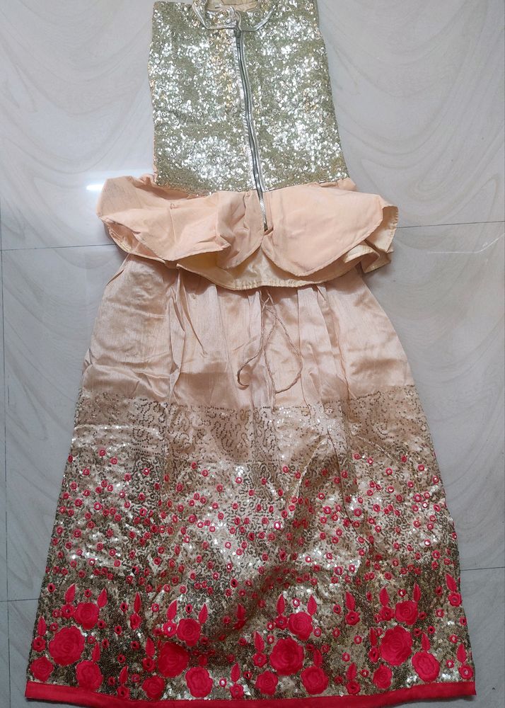 Designer Skirt &amp; Top For 8-10 Years Girls