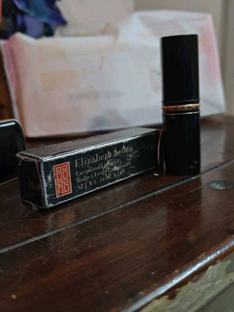 Elizabeth Arden Coffee Brown Hydrating Lipstick