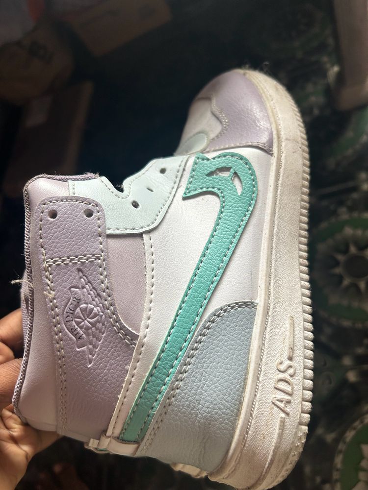 Casual Sneakers