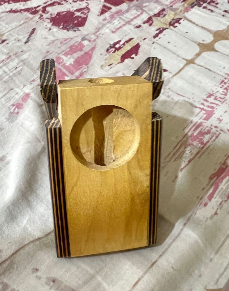 Wooden Pen Stand
