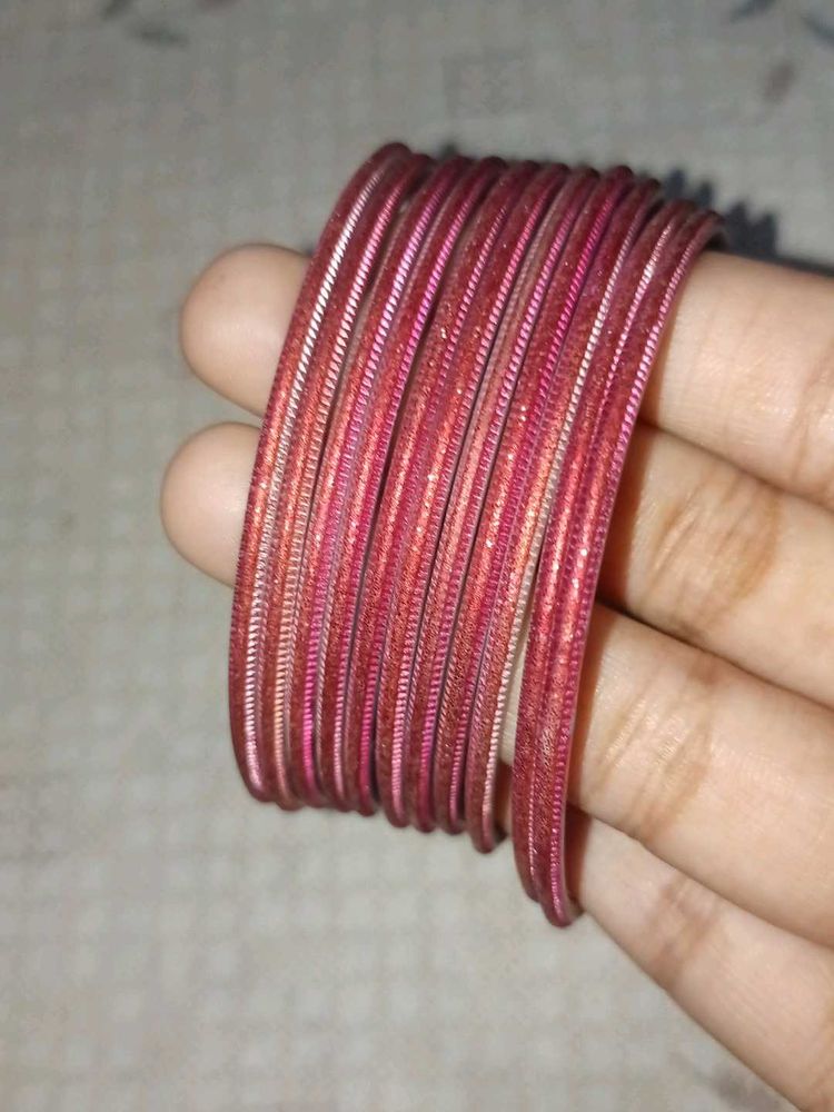 Red Bangle Set
