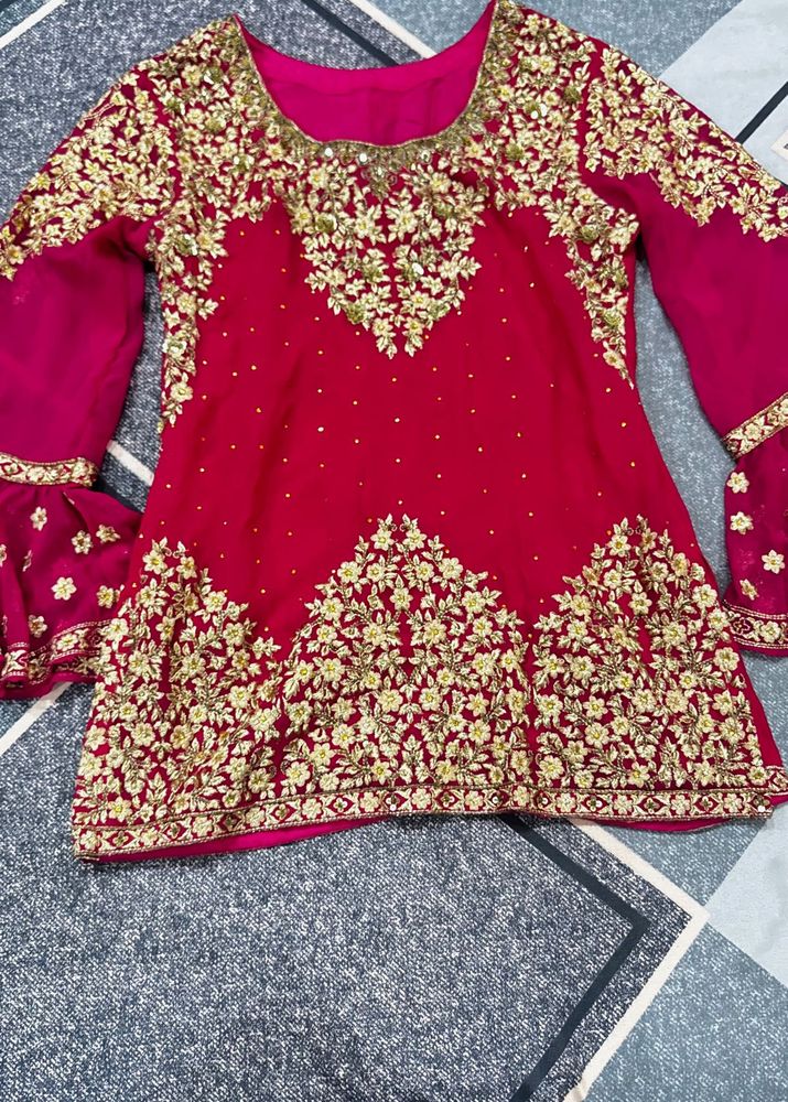 Gorgeous Pink Embroidered Kurta set