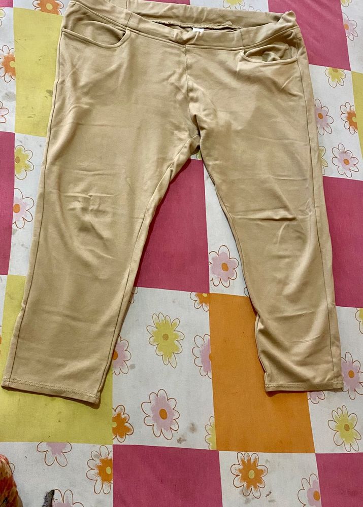 Women Capri
