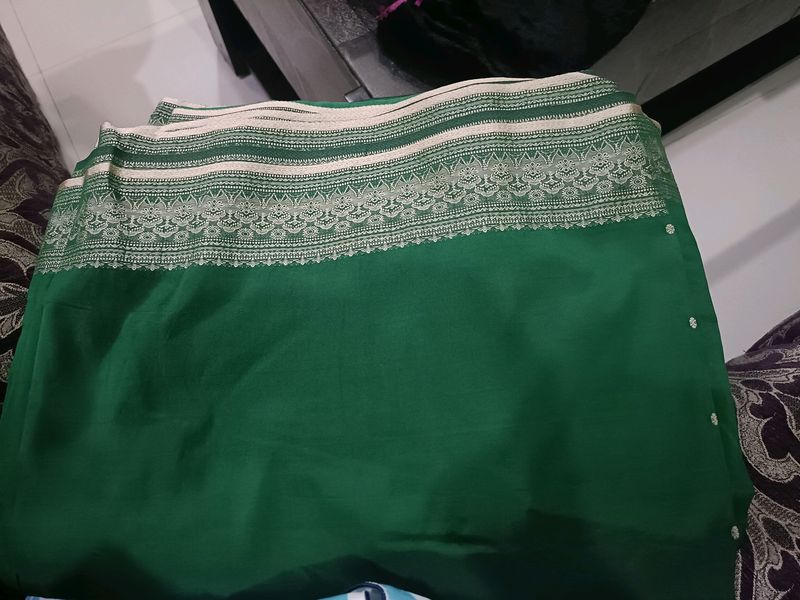 Green saree