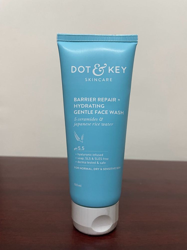Dot &amp; Key Hydrating Face Wash New