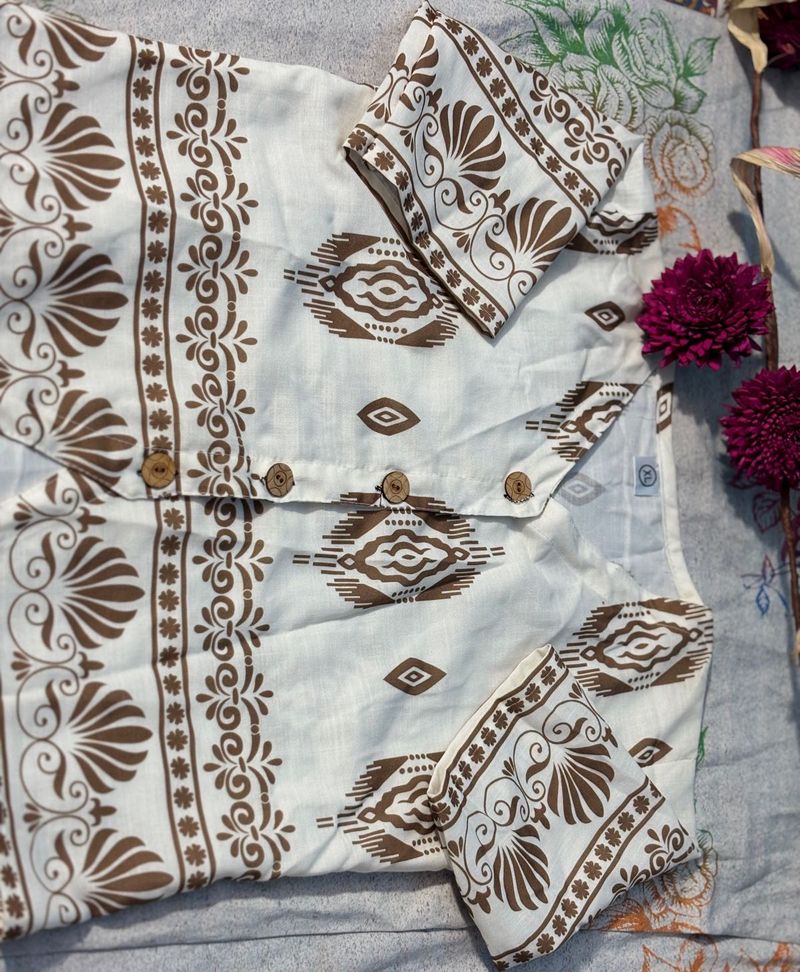 Stylish Pattern Top Women