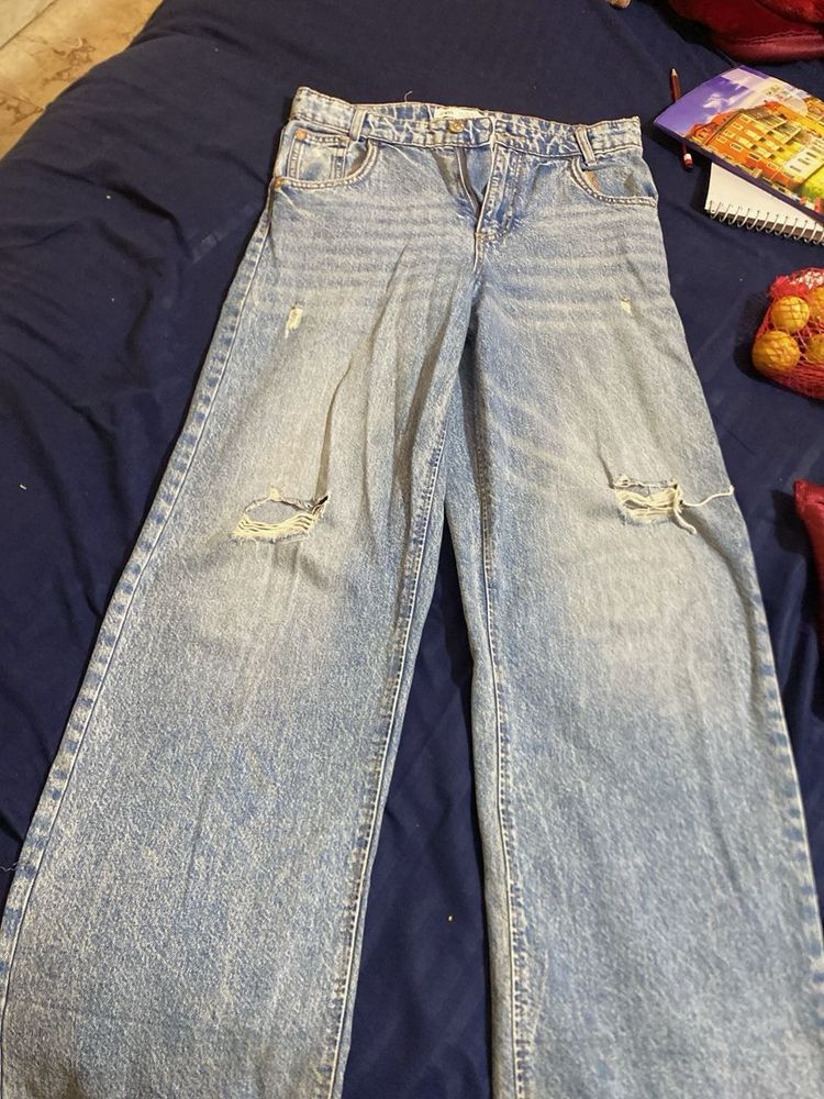 Wide Leg Ripped Jeans