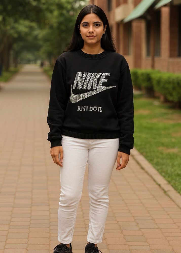 Nike Lable Black Sweatshirt