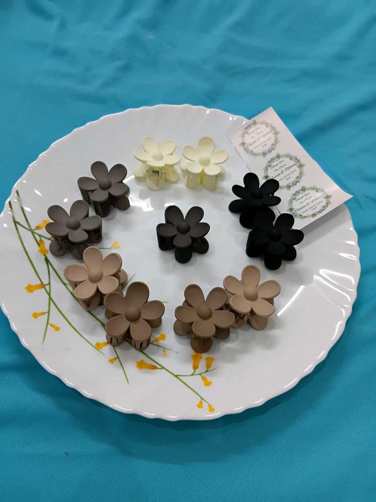 10 Cute Flower Hair Clips