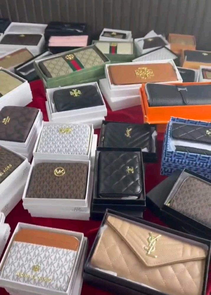 Mix Brand  200+ Wallets Mk Lv Gucci Hermes