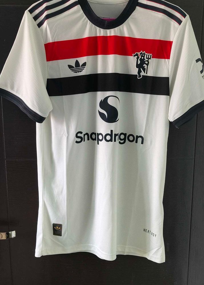 Adidas Manchester United Jersey
