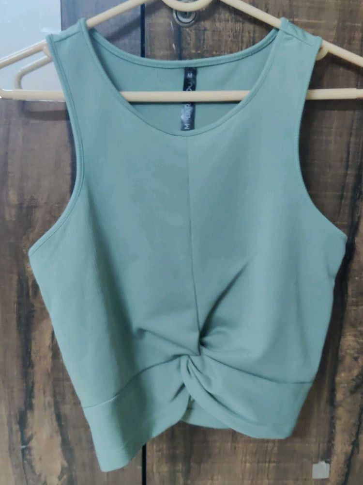 Moda Rapido sage Green Crop Top