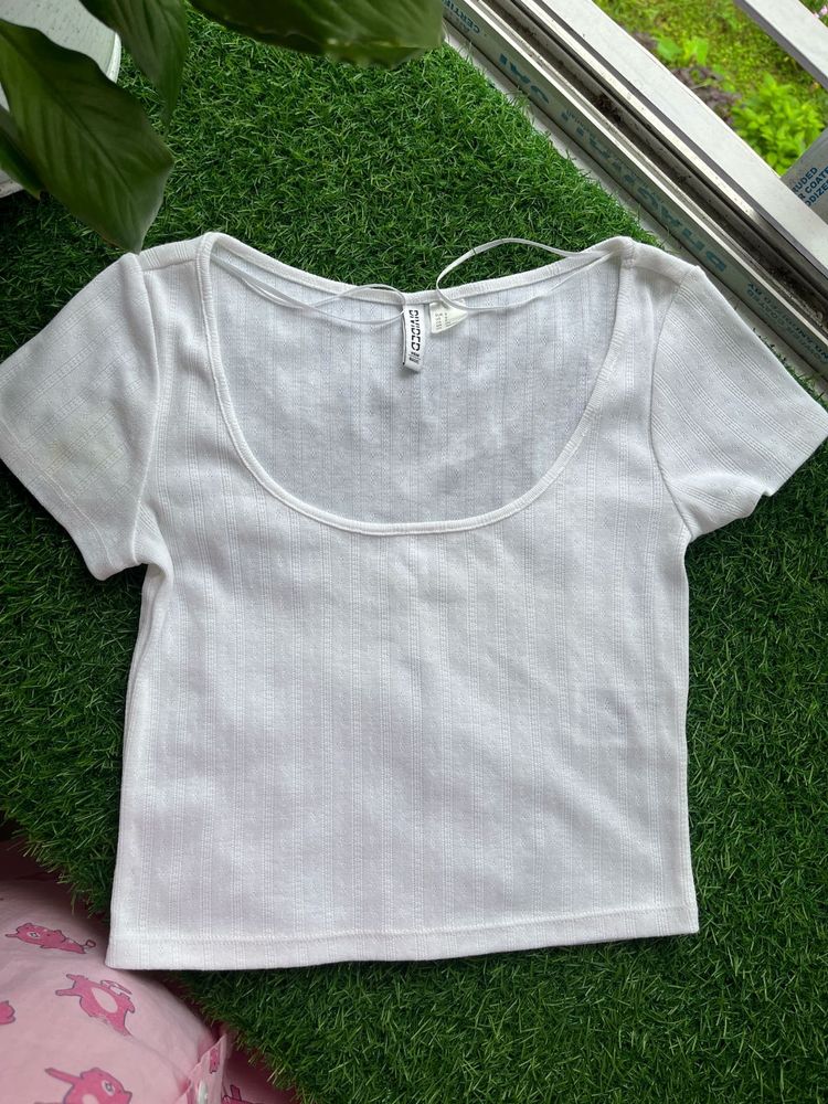 H&amp;M Basic White Crop Top
