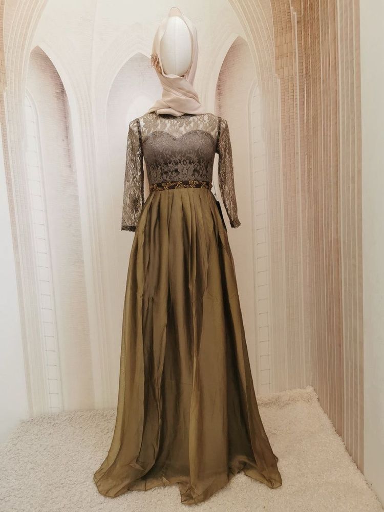 Elegant Olive Green Lace &amp; Chiffon Maxi Dress