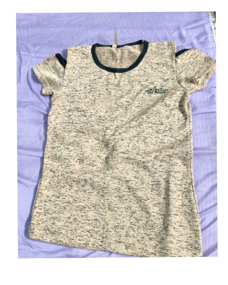 Heathered T-shirt with Dark Trim