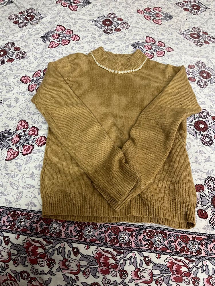 Light weight and soft neck bead sweater for winter
