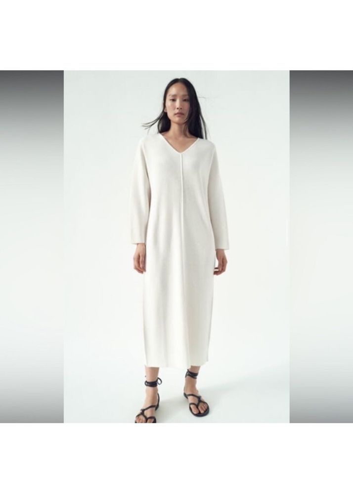 Zara Limited Edition Knitted Minimalist Dress