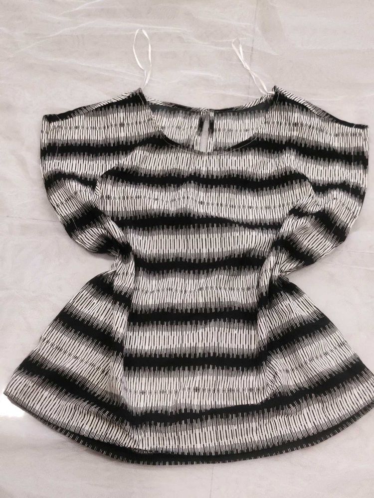 Striped Black &amp; White Top