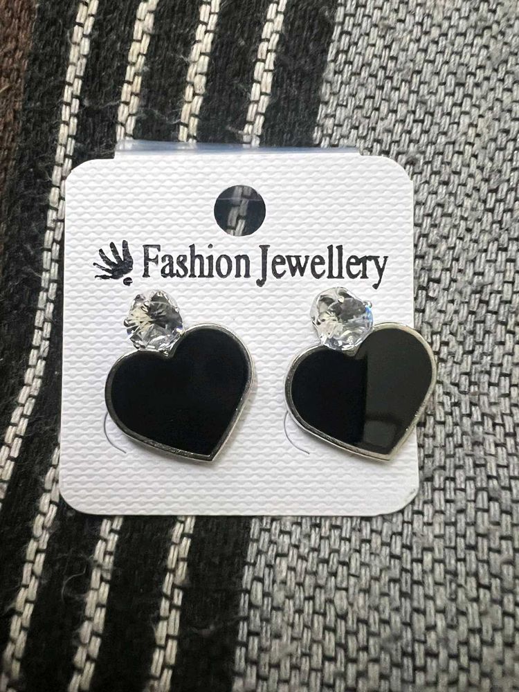Stud Earrings Pick Any One At 70 Rs