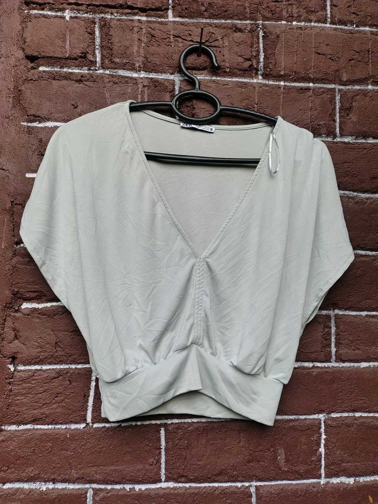 ZARA Gray V-Neck Top