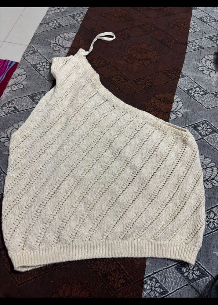 One Shoulder Knit Top