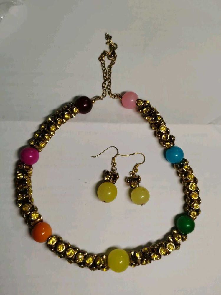 kundan beaded choker with earrings