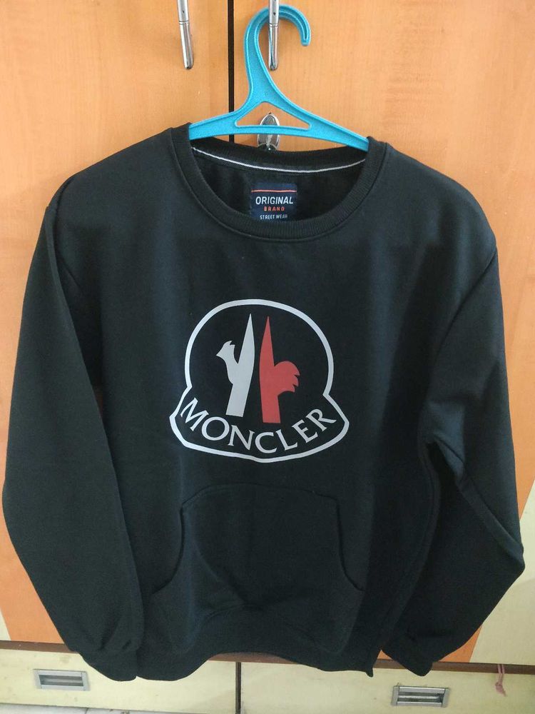 New Black Sweatshirt