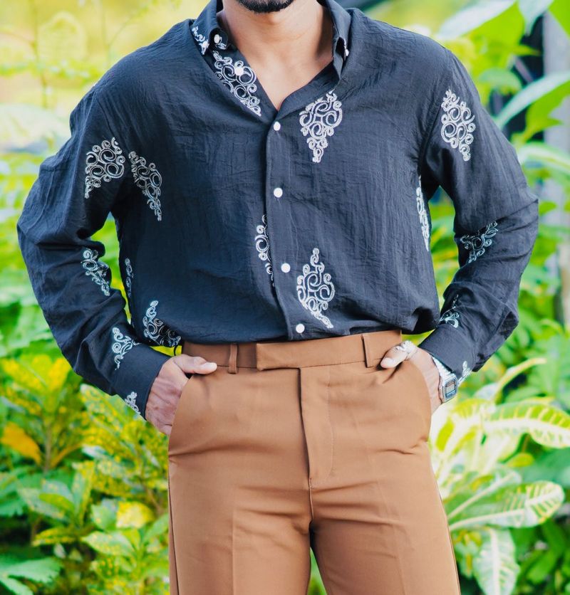 Stylish embroider Men's Shirt