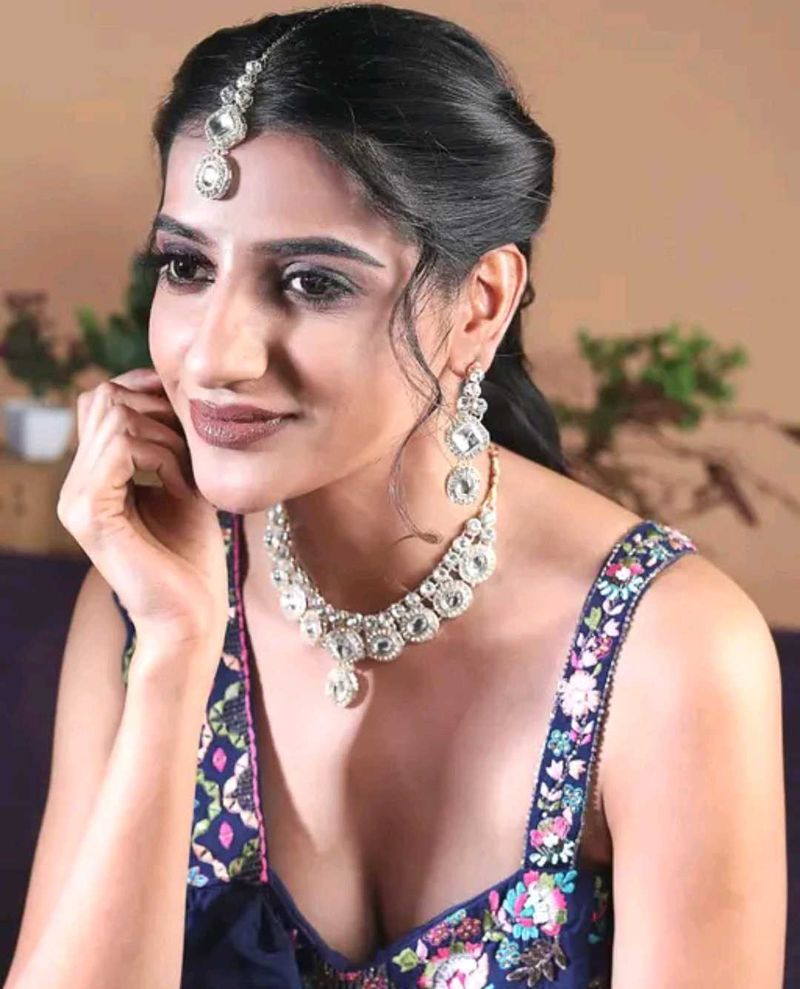 Necklace Set With Mangtika And Earrings