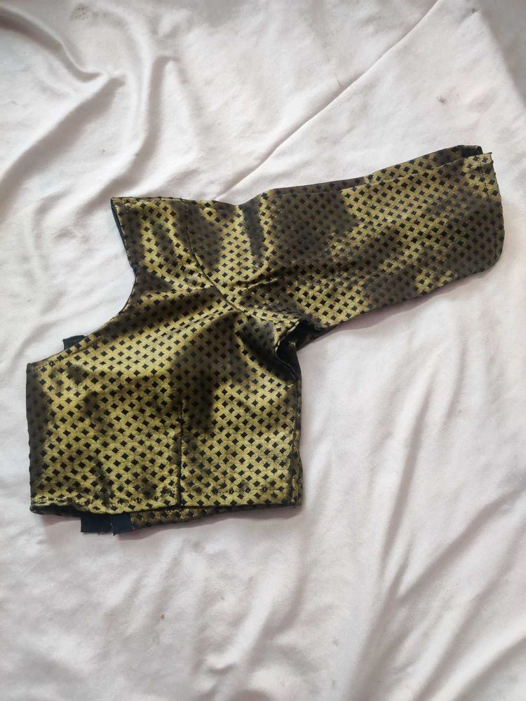 Gold With Black Blouse