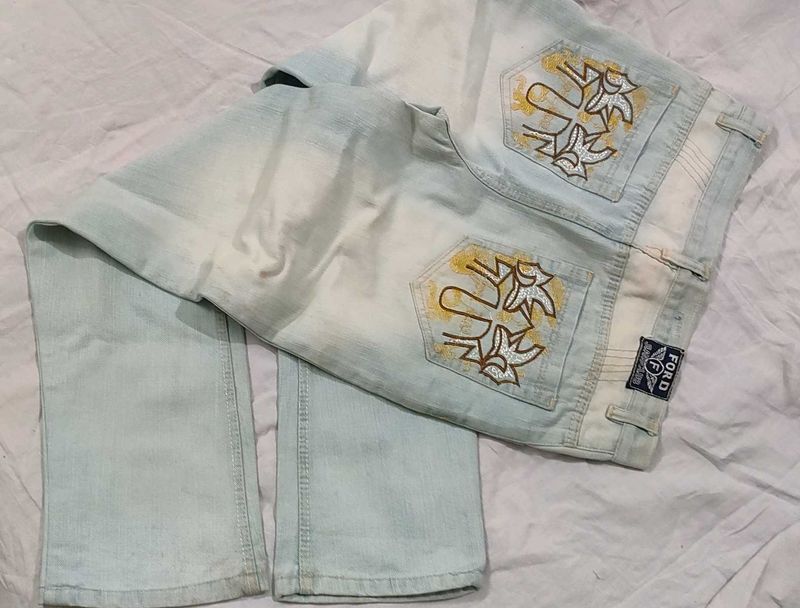 Unisex Denim Jeans Back Pocket Designated