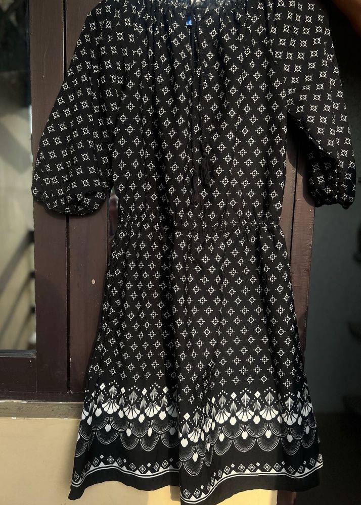 Black &amp; White Print Dress