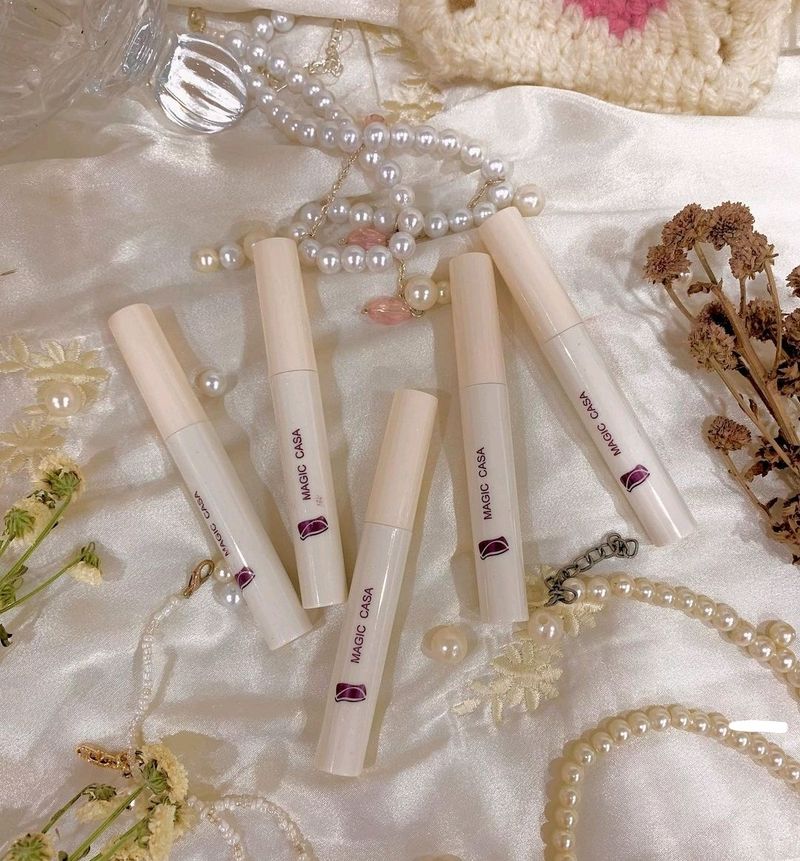 magic casa white choco lip glaze 🌷🐰🦢