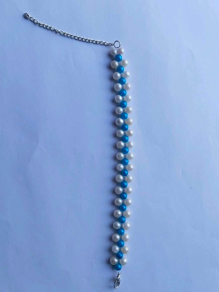Pearl &amp; Blue Bead Bracelet