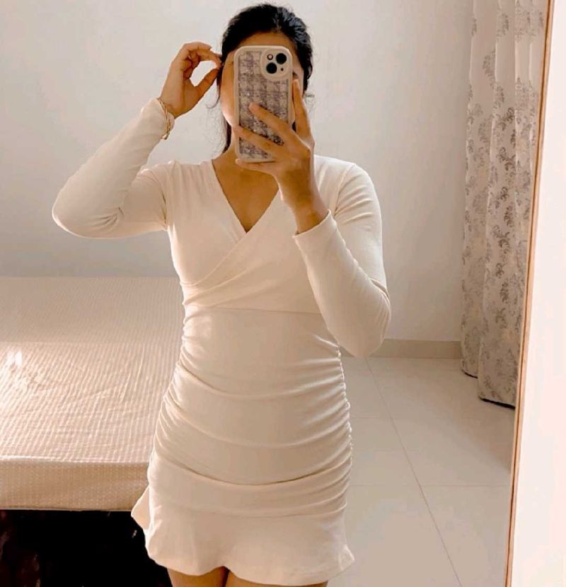 Elegant White Bodycon Mini Dress