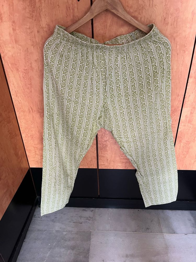 Printed Pants