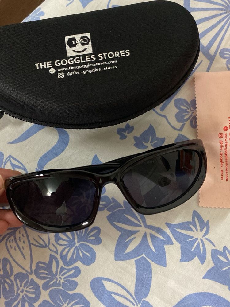 The Goggles Stores Sunglasses