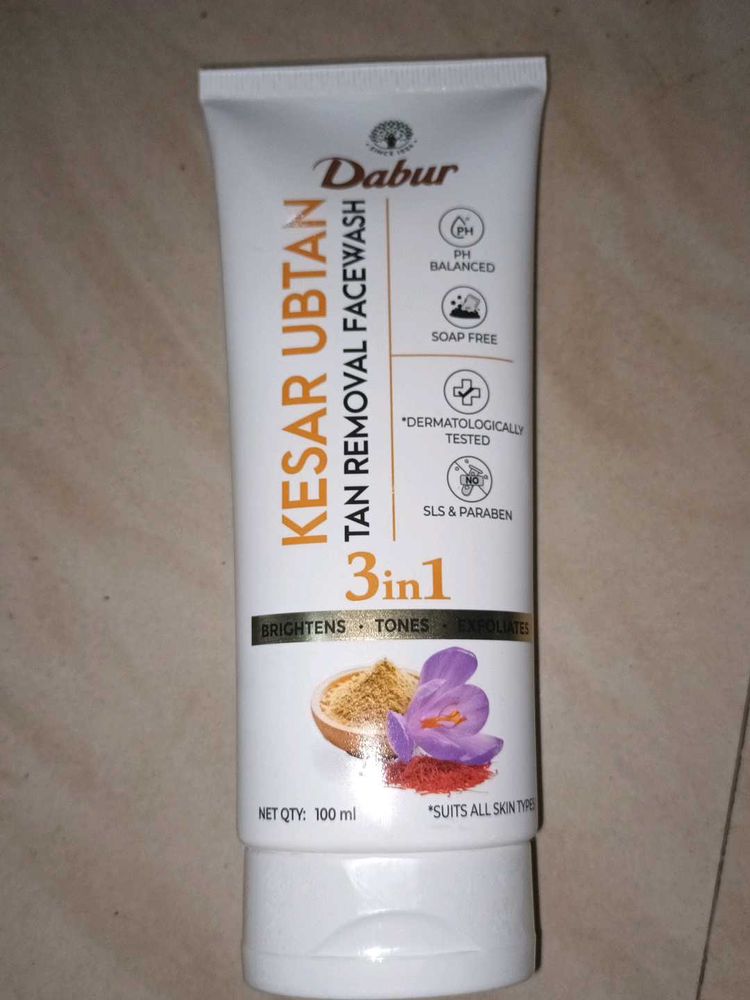 Dabur Kesar Ubtan Tan Removal Facewash