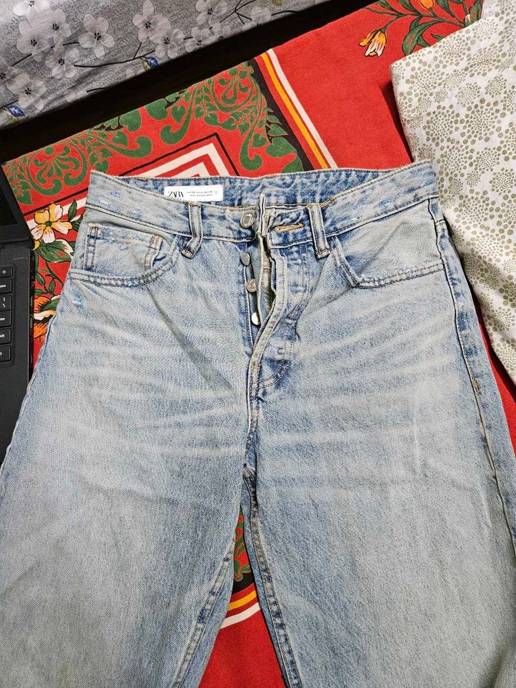 Zara jeans