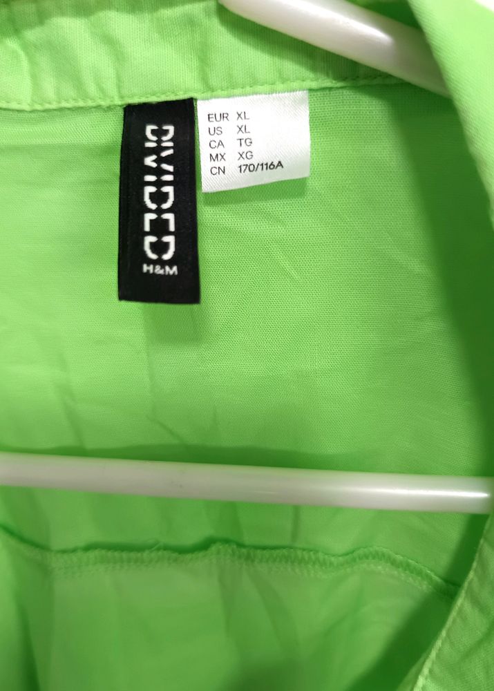 H &amp; M  Shirt ( Lime Green 💚 )