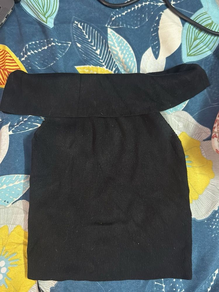 Black H&amp;M Off Shoulder Top