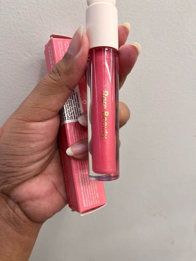 Rare Beauty Lip Gloss