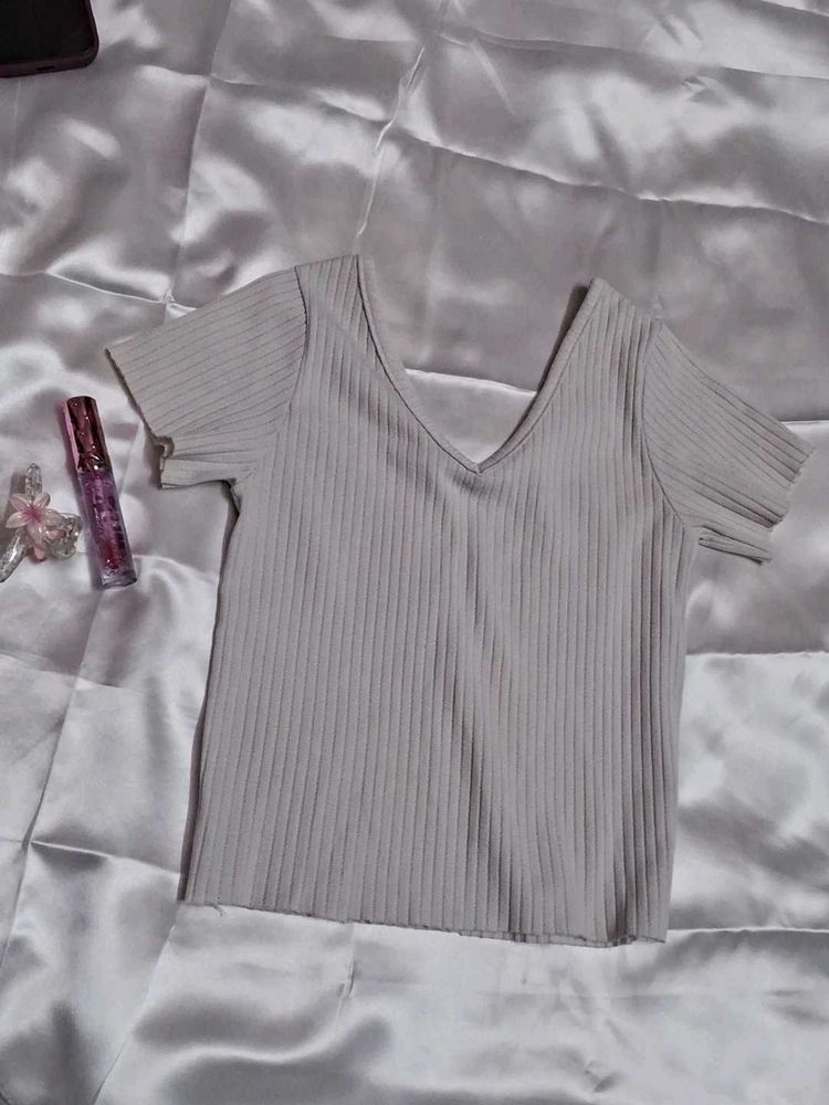 Ribbed V-Neck Crop Top