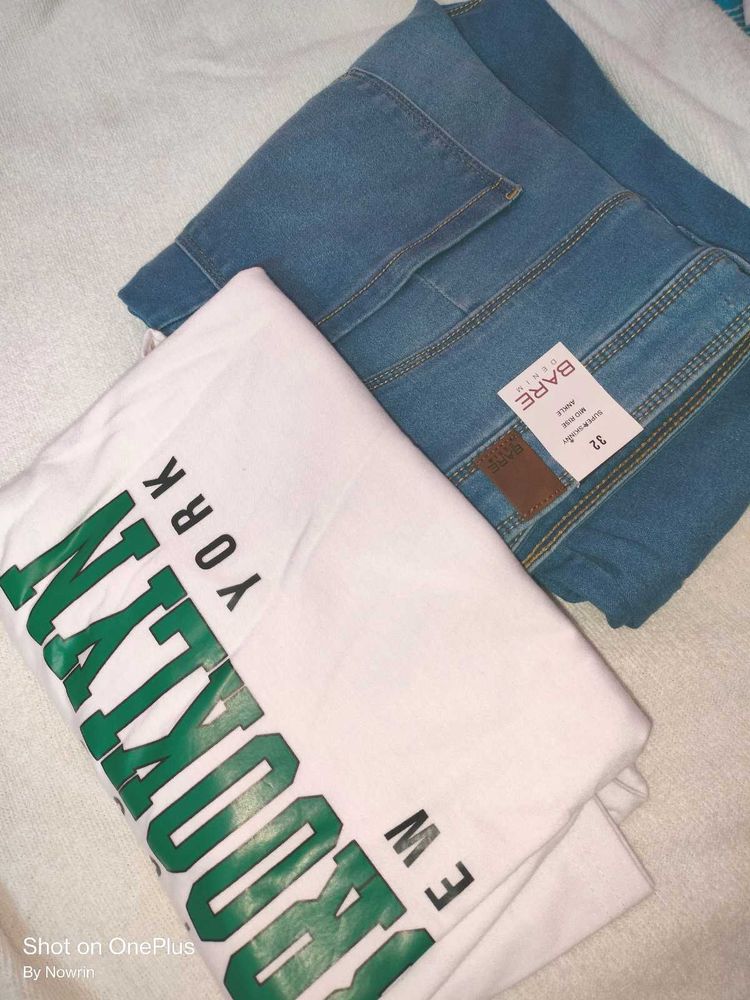 Pantaloons Skinny Jeans&amp; Tee Combo