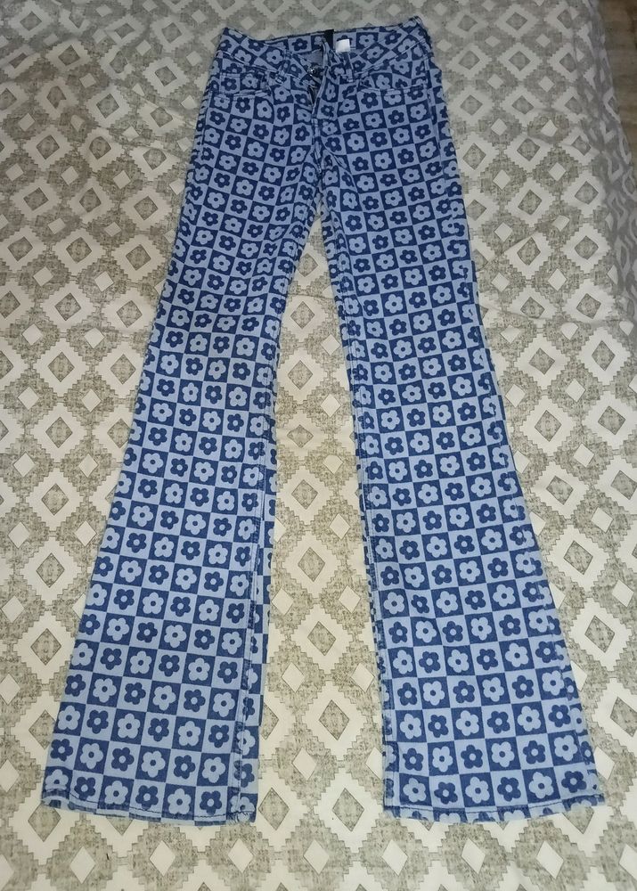 H&amp;M bootcut jeans