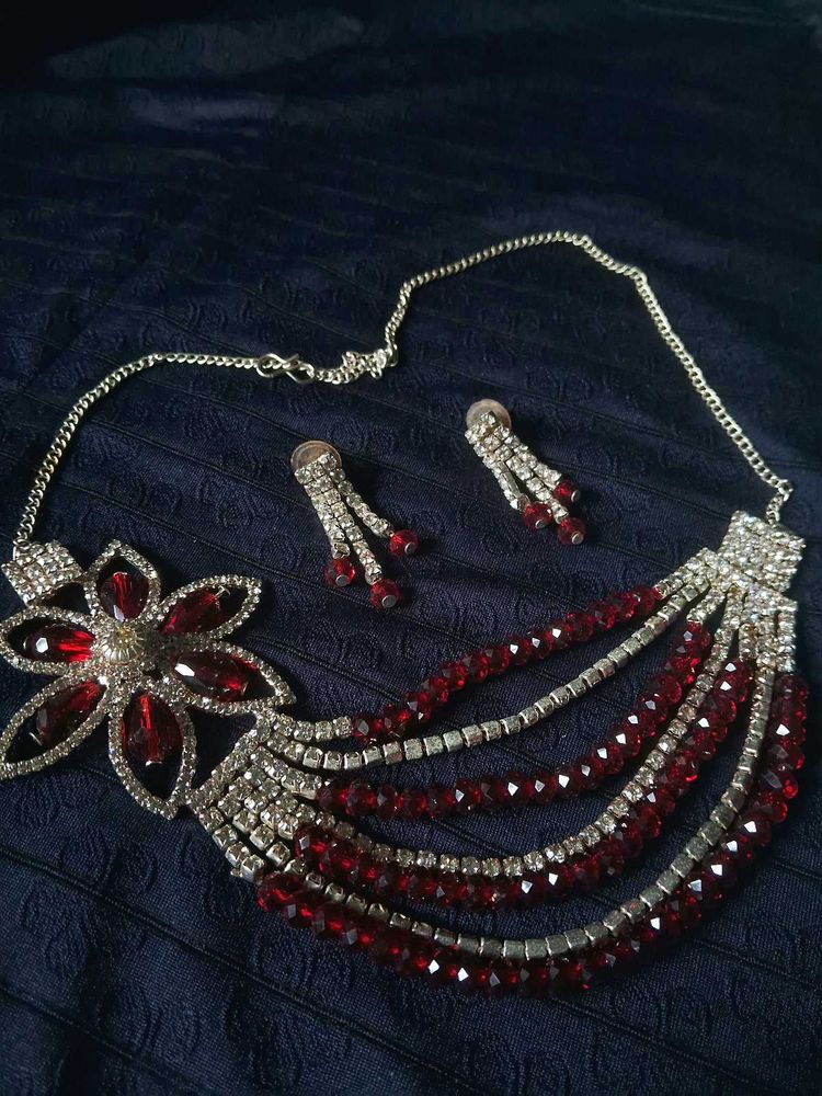 Necklace Set