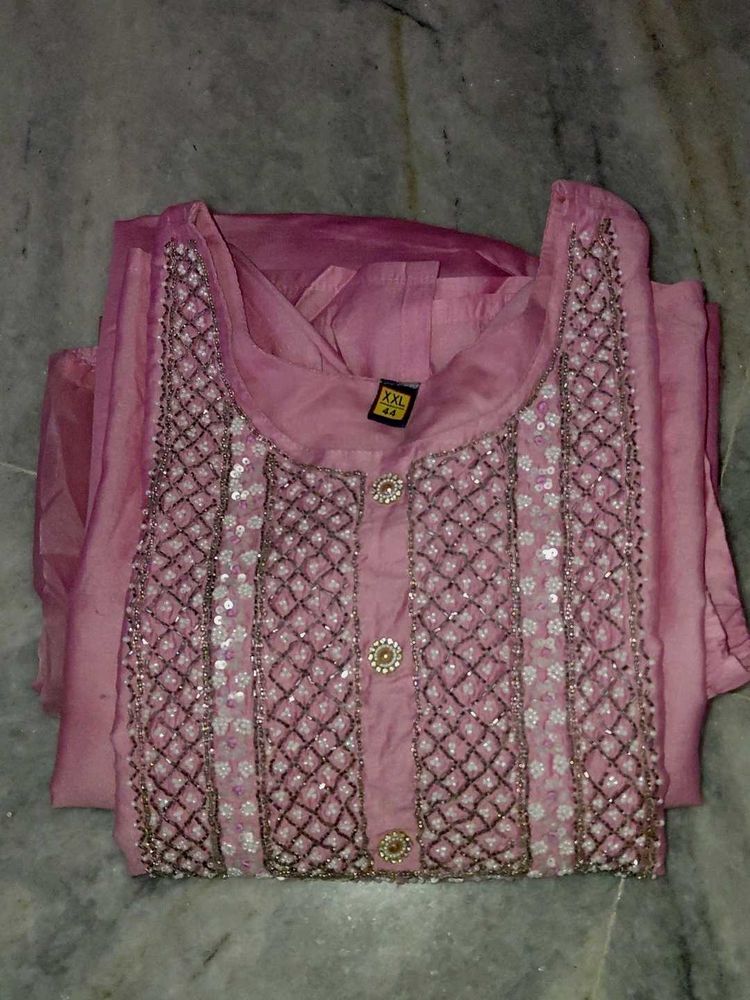 Elegant Pink Kurta Set
